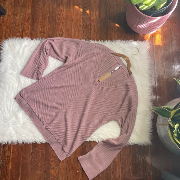 Textured Oversized Long Sleeve Knit Top Powder Blush Loungewear NWT - Picture 1 of 7